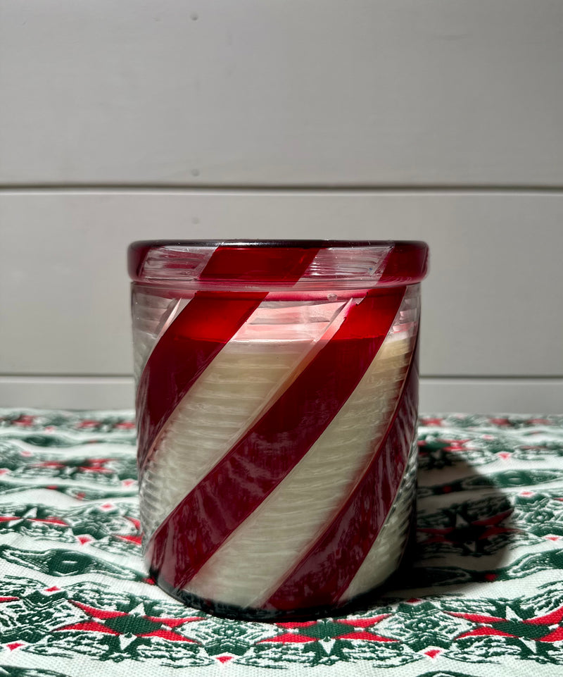peppermint twist double wicked candle (no mocha in this one!)