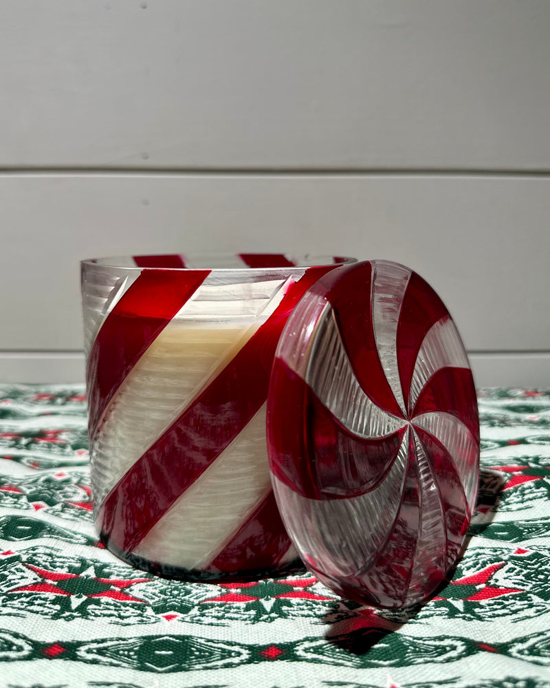 peppermint twist double wicked candle (no mocha in this one!)